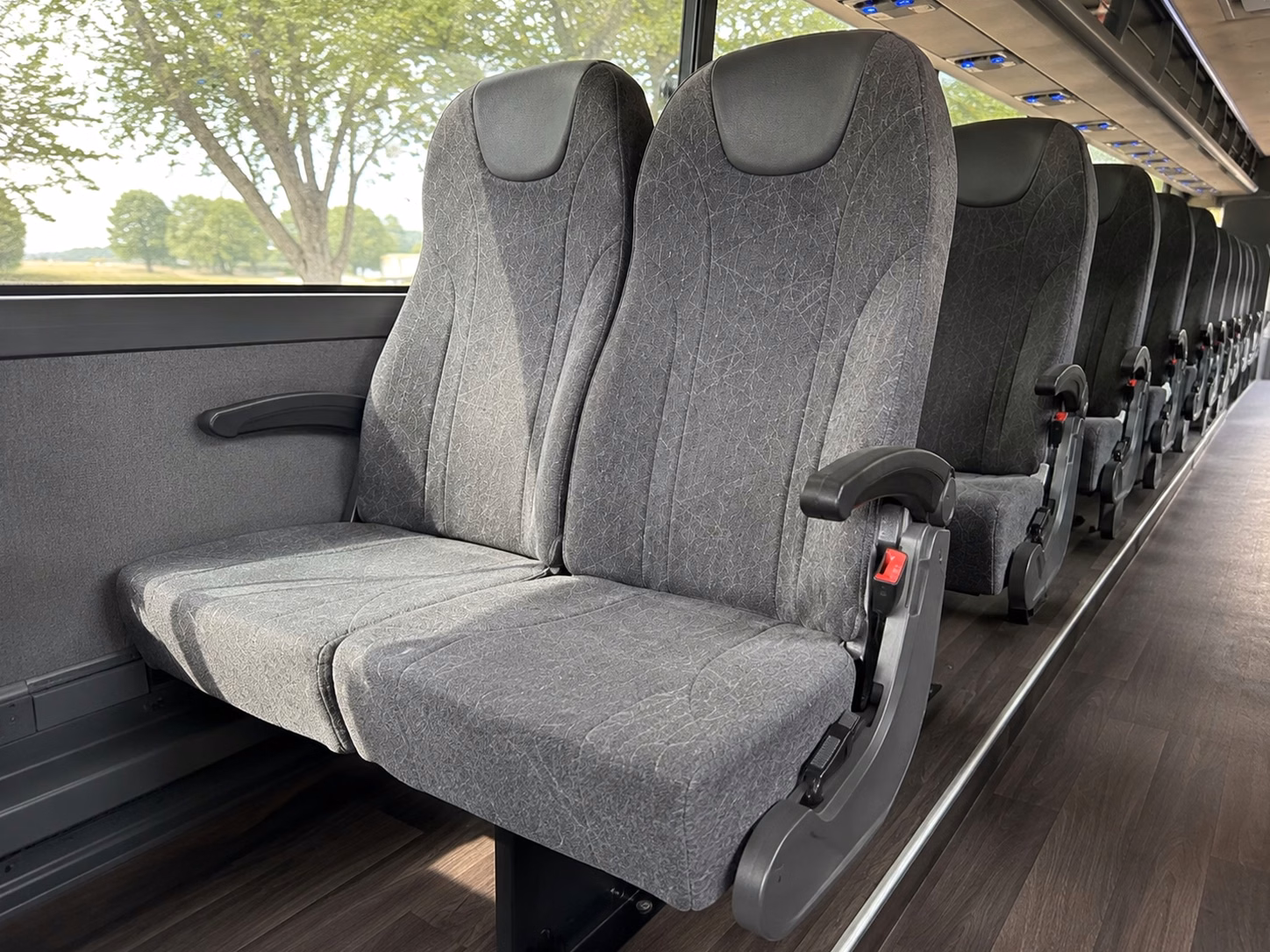 cape coral s waterfront wedding venues deserve seamless guest shuttle service