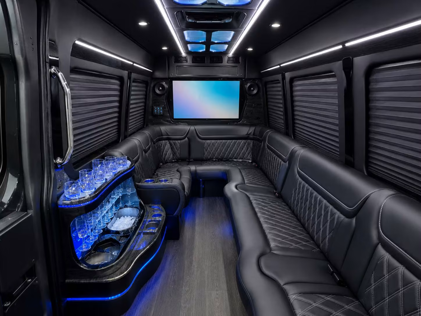 charterbuscapecoral com helps you compare cape coral prom buses side by side in seconds