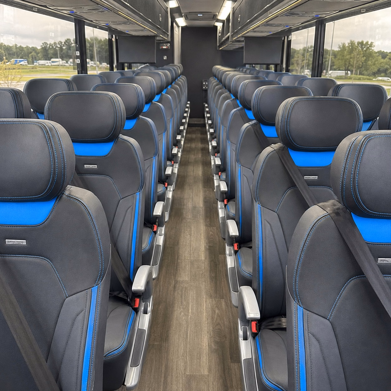 compare bus rental pricing in cape coral online upfront and in minutes