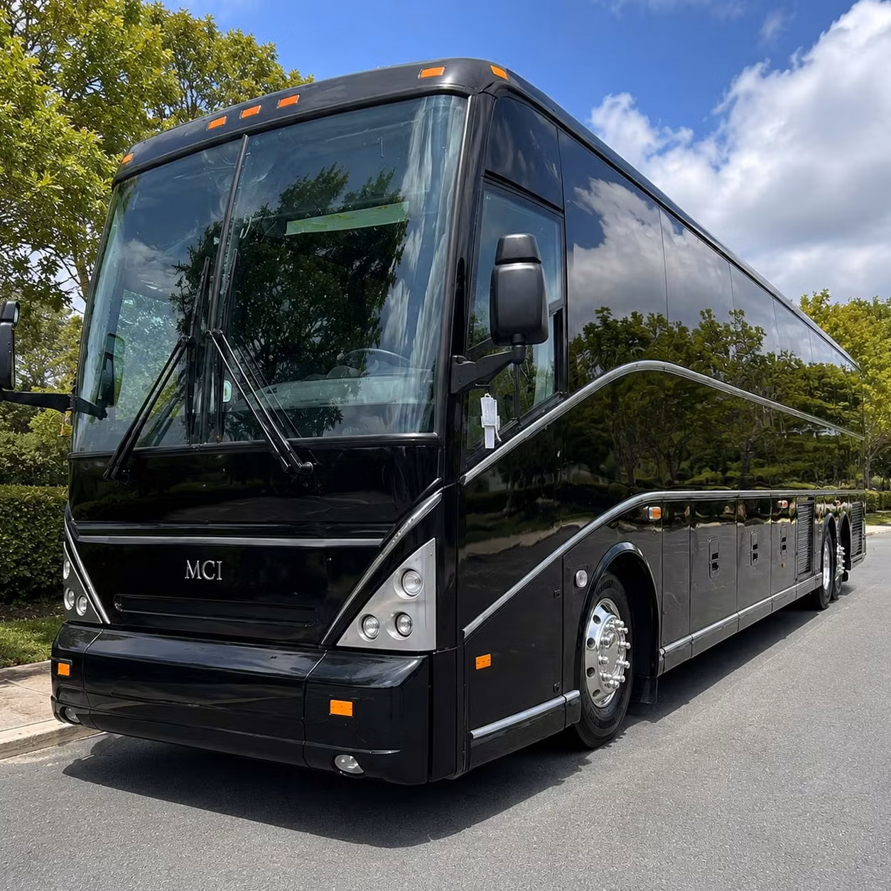 employee shuttle services that keep cape coral teams moving every day